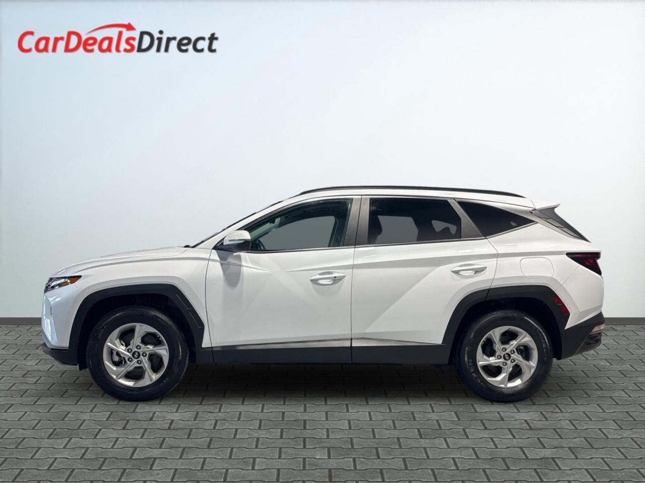 2022 Hyundai Tucson Preferred AWD / Lane Assist / Blind Spot Monitorin Photo2