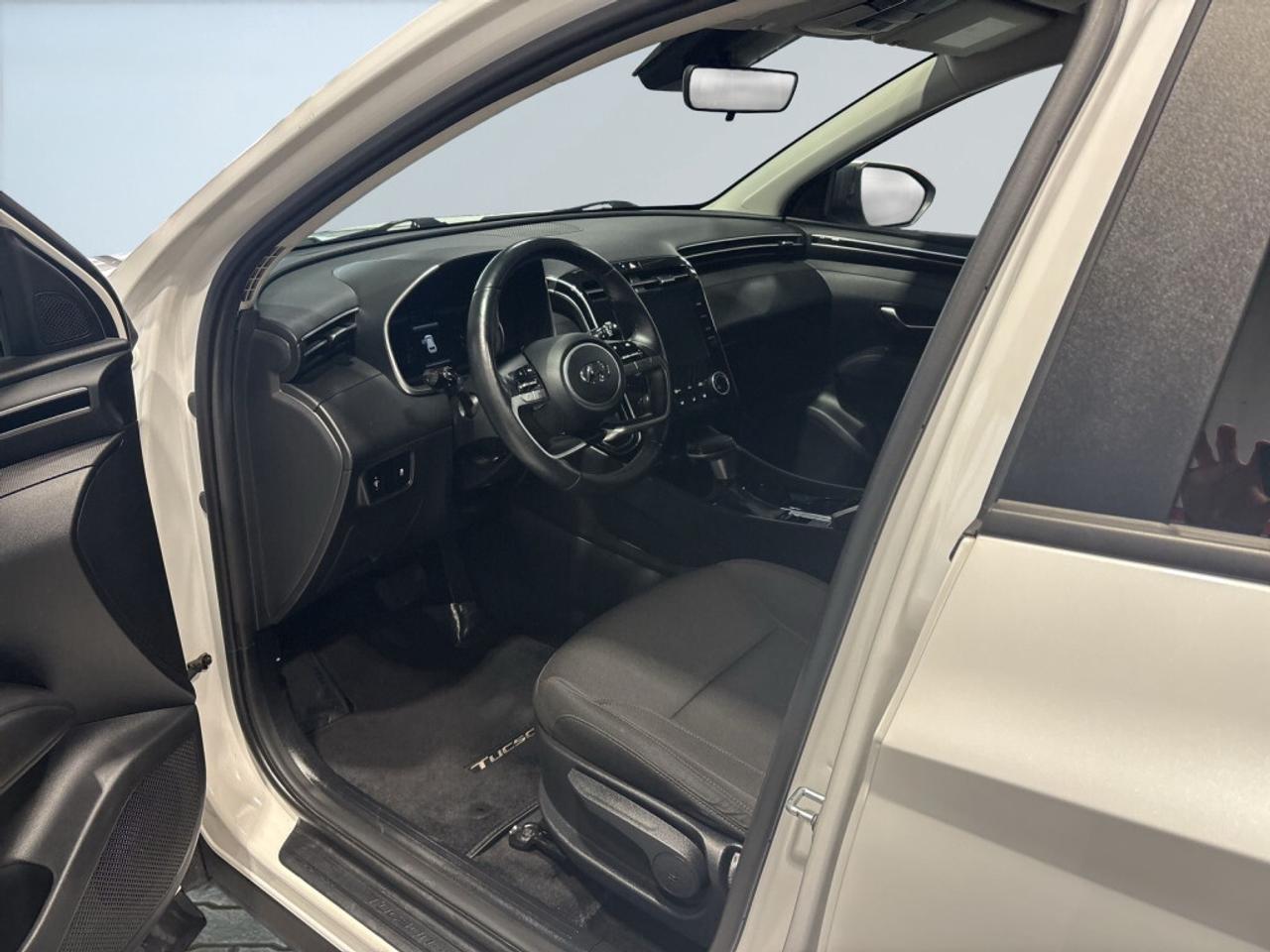 2022 Hyundai Tucson Preferred AWD / Lane Assist / Blind Spot Monitorin Photo