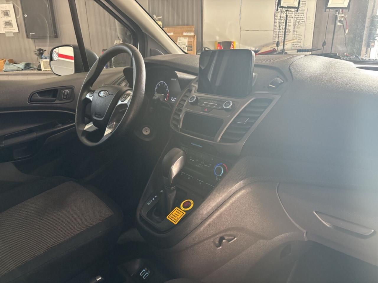 2020 Ford Transit Connect XL Cargo Van LWB Automatic/NAVI/Back Up Cam/Clean Photo