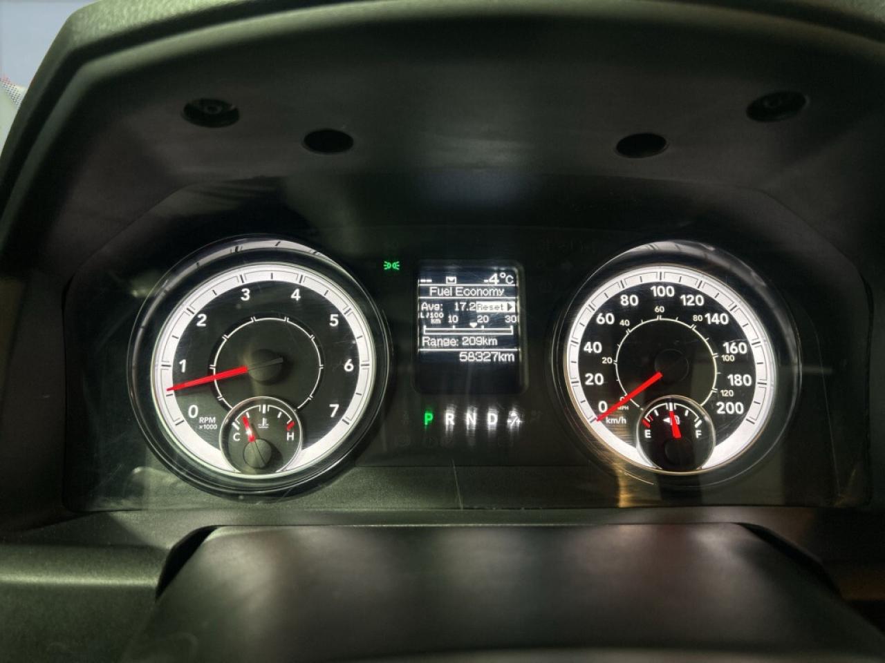 2023 RAM 1500 Classic SLT 4x4 /Express Appearance Pkg/Big Screen/NAVI/Ca Photo