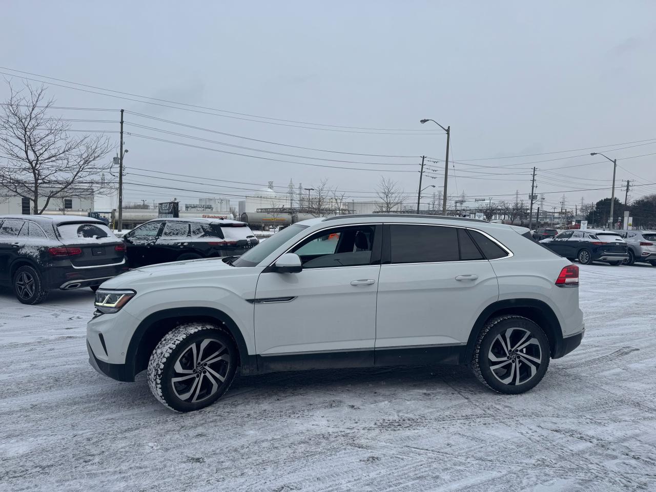 2021 Volkswagen Atlas CROSS SPORT EXECLINE AWD LEATHER PAN/ROOF NAV CAME Photo3