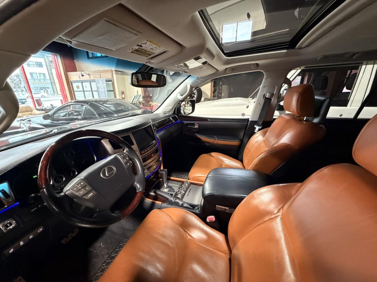 2013 Lexus LX 570 4WD 4dr Photo