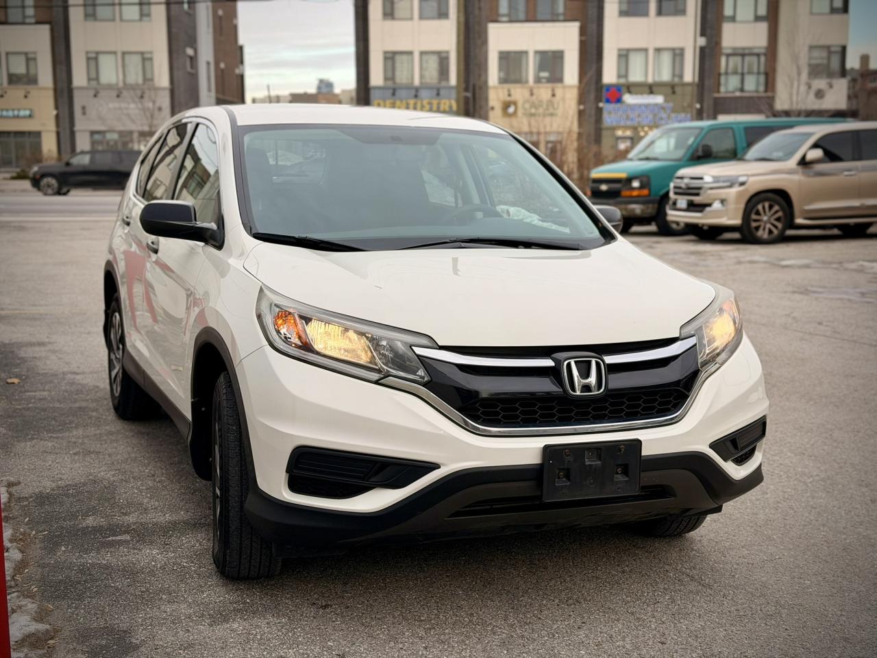 2015 Honda CR-V 2WD 5dr LX Photo2
