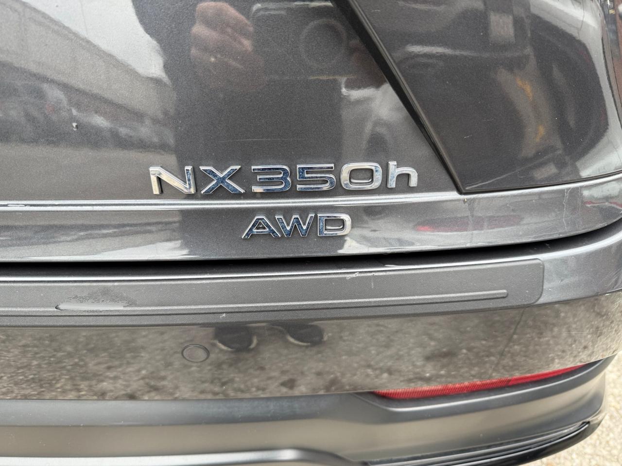 2025 Lexus NX NX 350h AWD, LUXURY PKG, PANO ROOF Photo