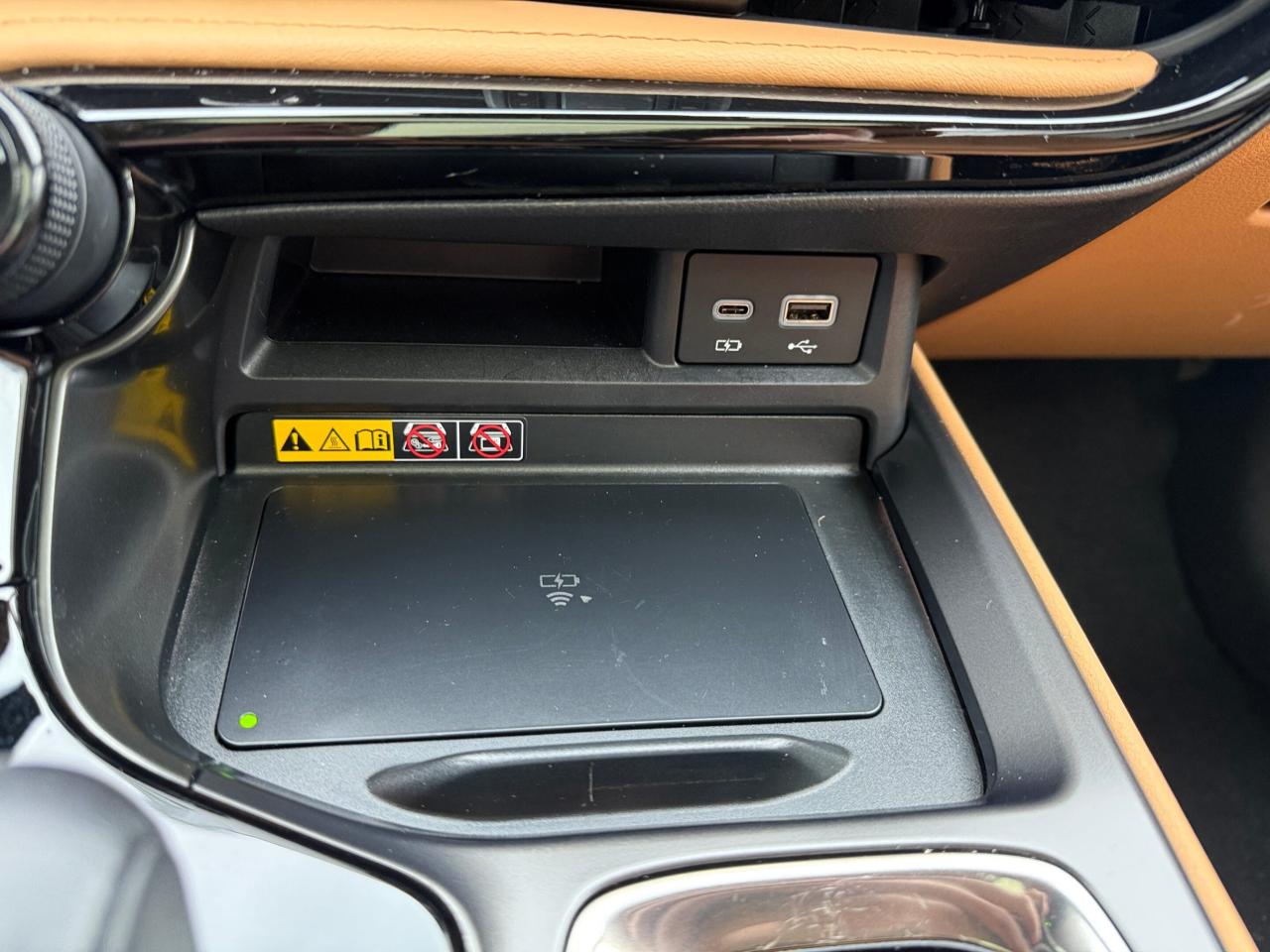 2025 Lexus NX NX 350h AWD, LUXURY PKG, PANO ROOF Photo