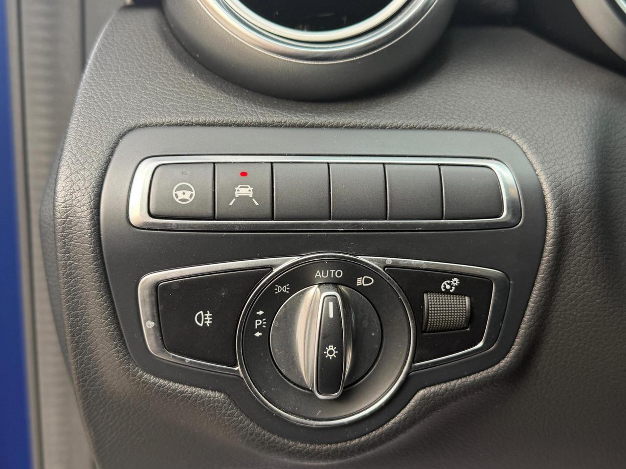 2021 Mercedes-Benz C-Class C 300   NO ACCIDENT   SUNROOF   360 CAMERA   AMBIE Photo