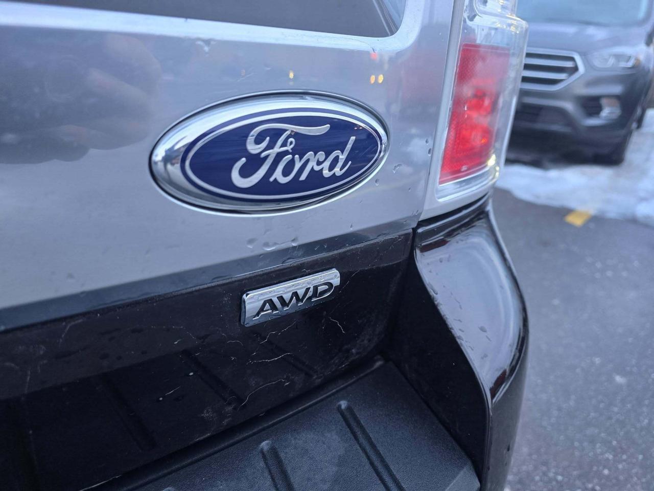 2014 Ford Flex 4DR LIMITED AWD Photo