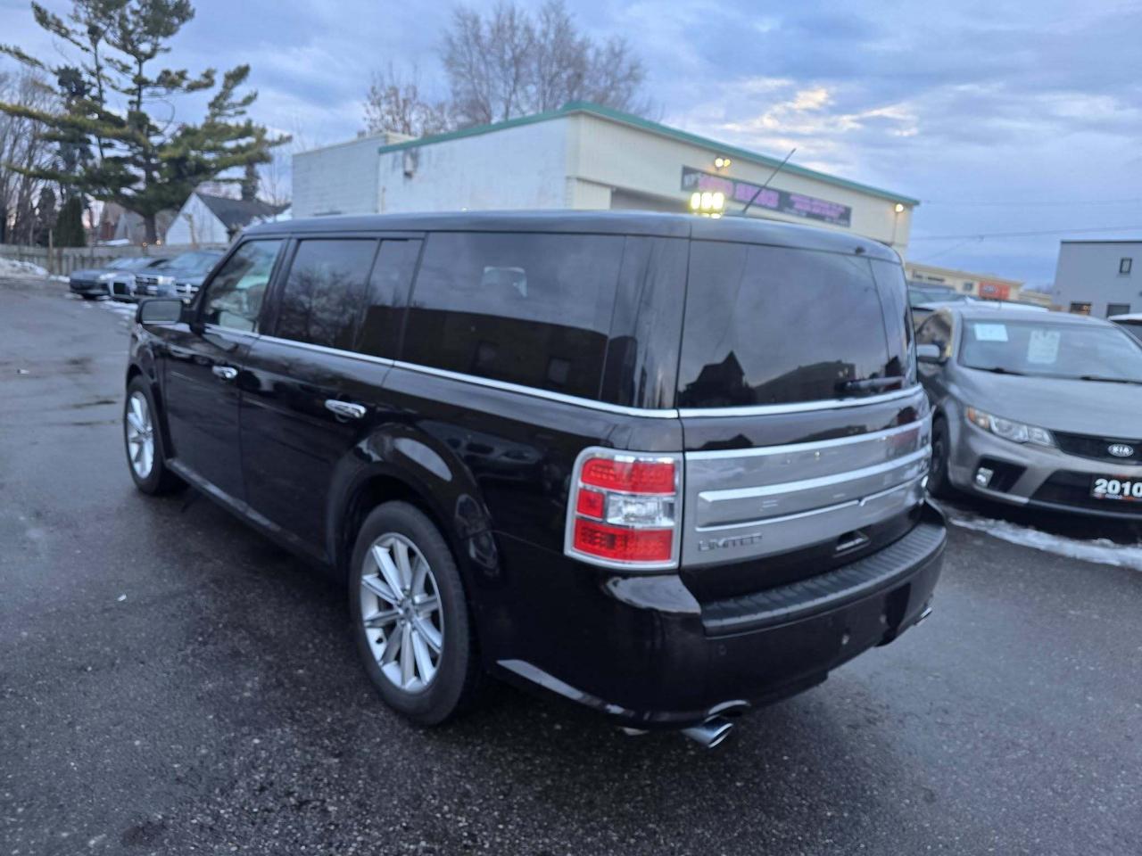 2014 Ford Flex 4DR LIMITED AWD Photo