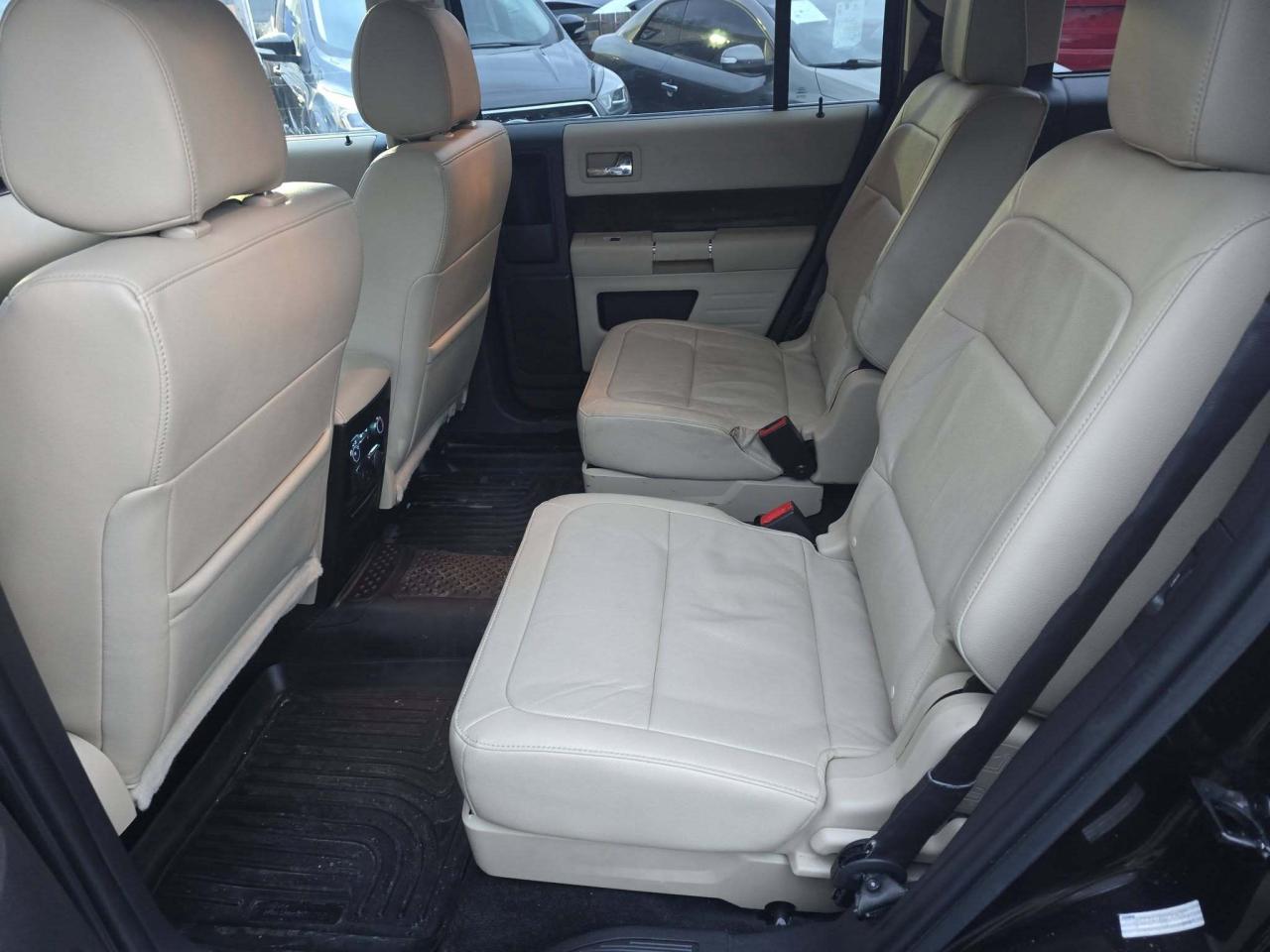 2014 Ford Flex 4DR LIMITED AWD Photo