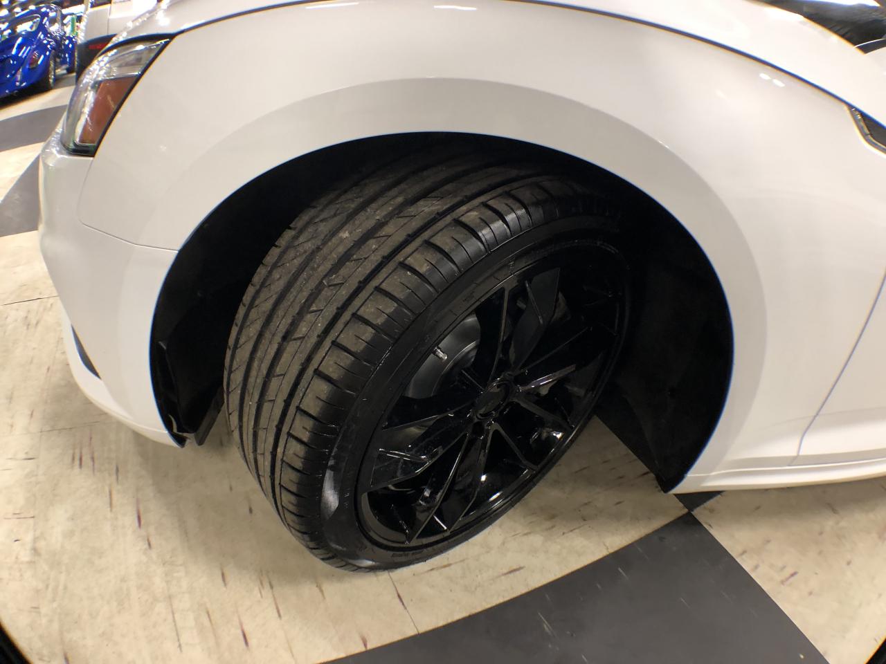 2019 Audi A5 MOMFORT AWD LEATHER PAN/ROOF B/SPOT CAMERA Photo