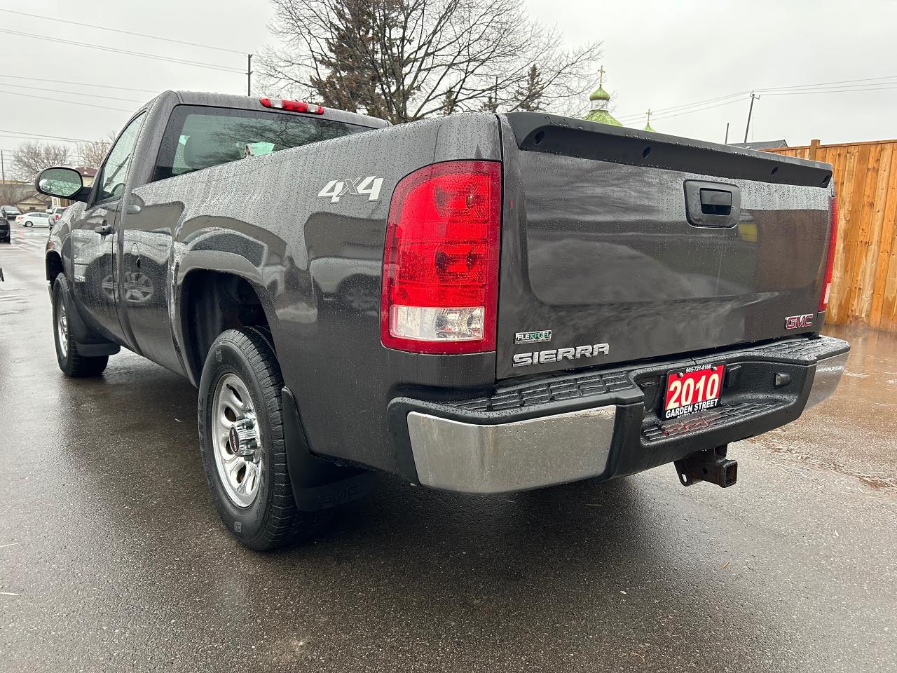 2010 GMC Sierra 1500 WT Photo