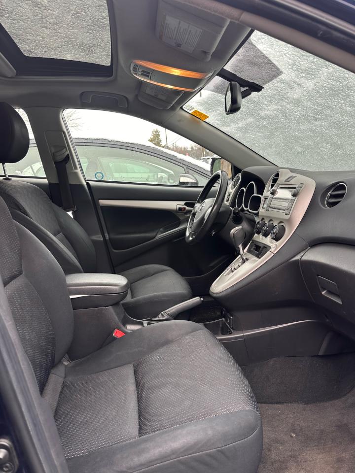 2009 Toyota Matrix XR Photo4