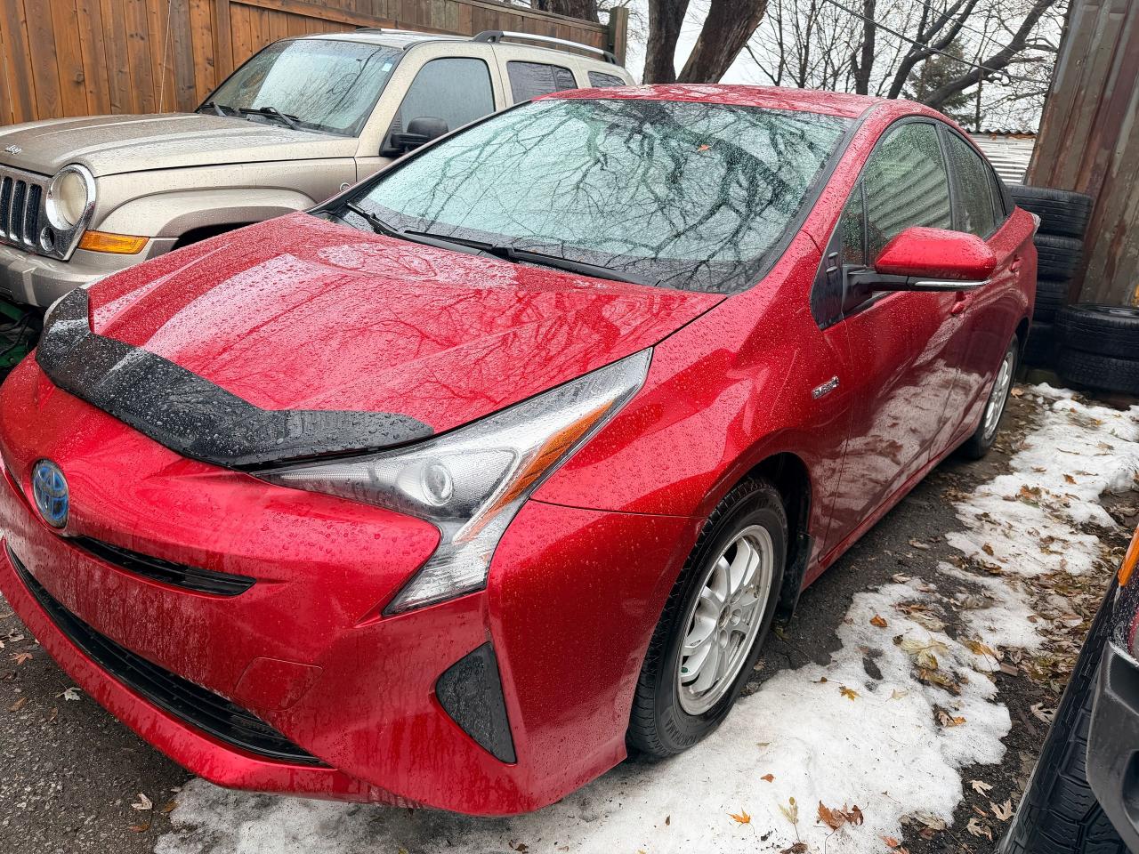 2016 Toyota Prius  Photo