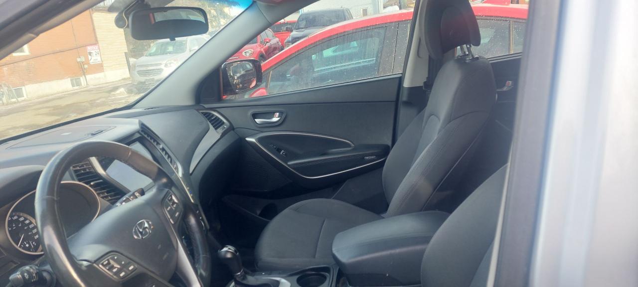 2018 Hyundai Santa Fe Sport 2.4L Premium AWD Photo