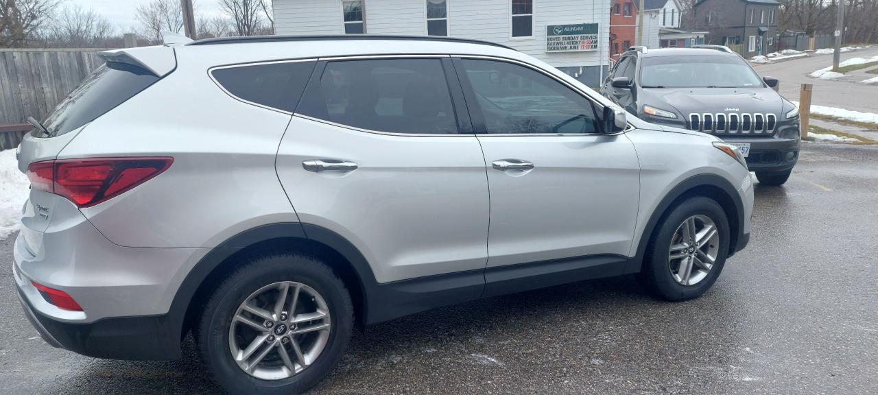 2018 Hyundai Santa Fe Sport 2.4L Premium AWD Photo