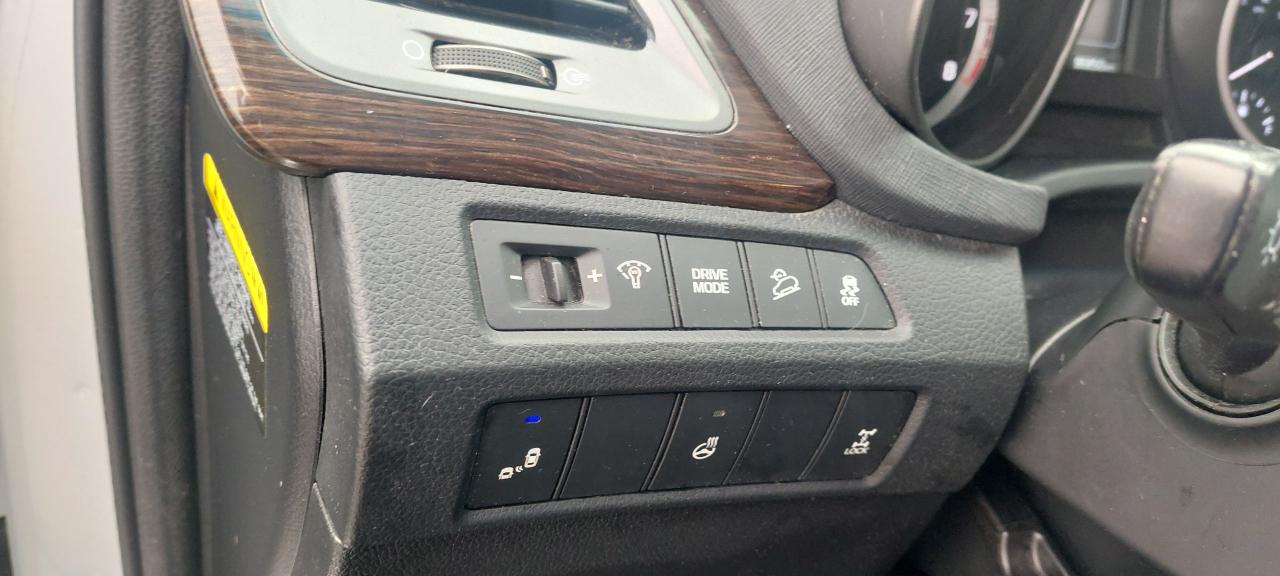 2018 Hyundai Santa Fe Sport 2.4L Premium AWD Photo