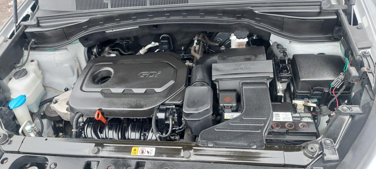 2018 Hyundai Santa Fe Sport 2.4L Premium AWD Photo