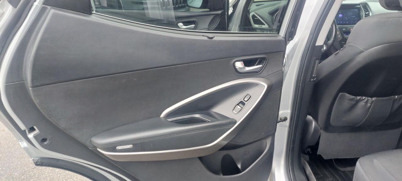 2018 Hyundai Santa Fe Sport 2.4L Premium AWD Photo