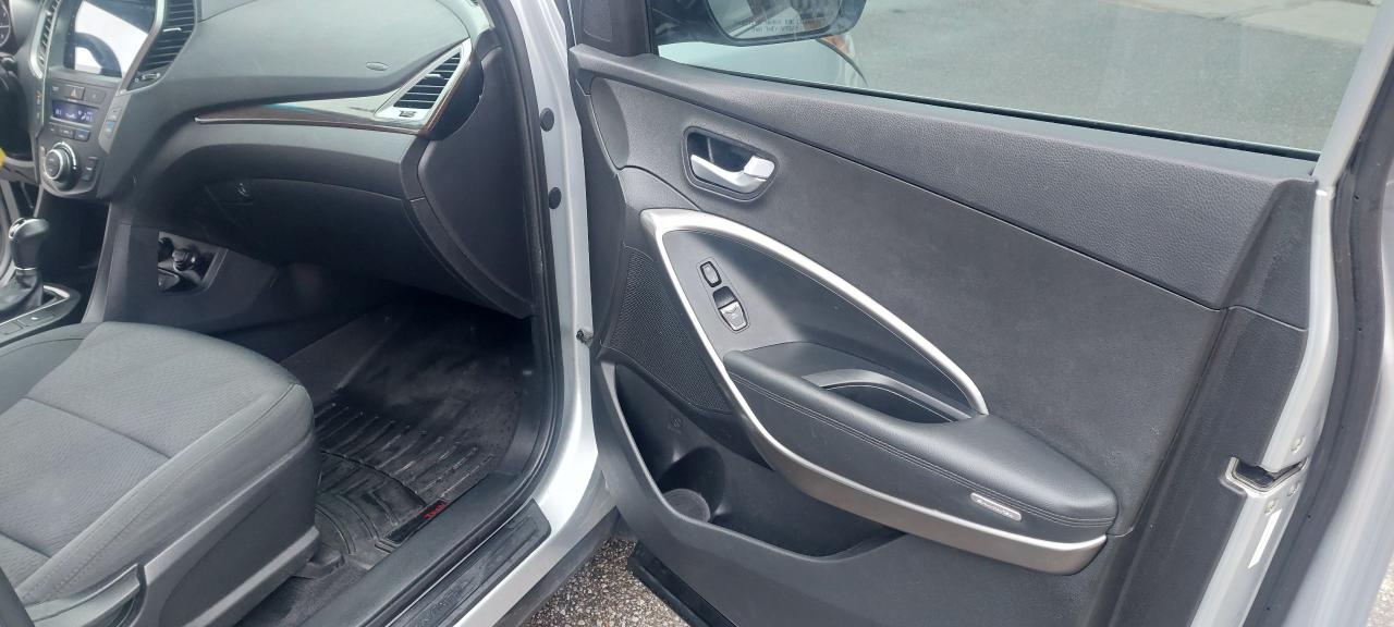 2018 Hyundai Santa Fe Sport 2.4L Premium AWD Photo