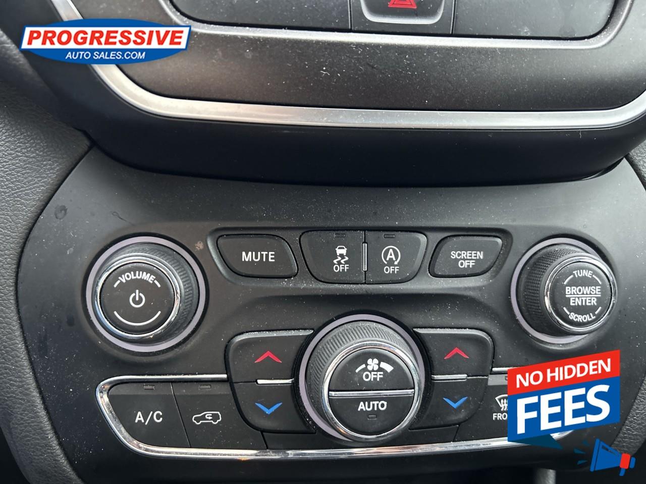 2019 Jeep Cherokee Trailhawk Photo