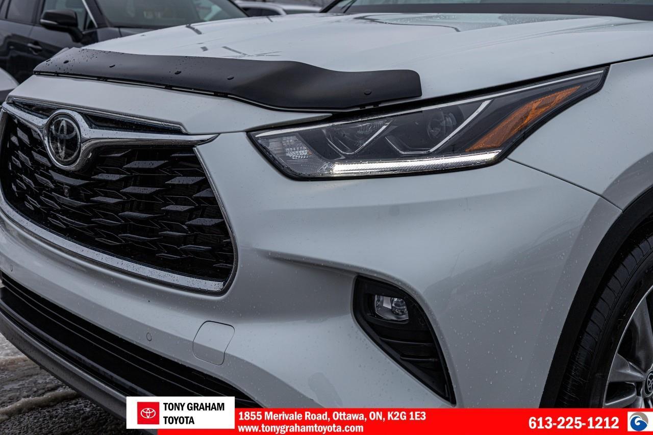 2023 Toyota Highlander LIMITED  Photo