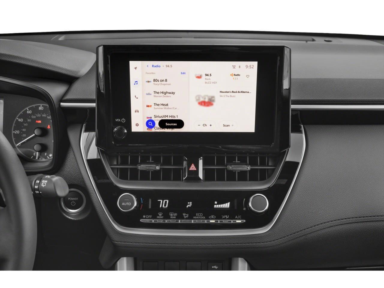 2024 Toyota Corolla Cross HYBRID SE Photo