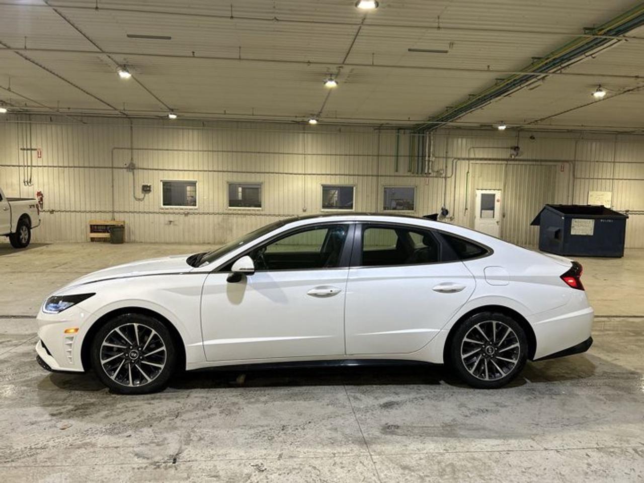 2021 Hyundai Sonata Luxury | 360 Camera | Remote Start | Panoramic Roof Photo