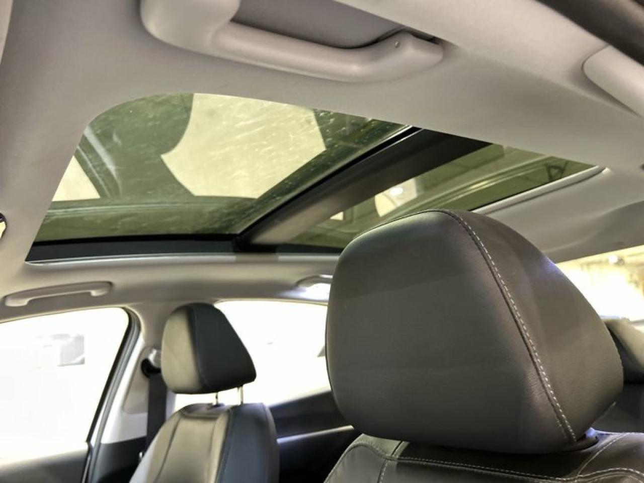 2021 Hyundai Sonata Luxury | 360 Camera | Remote Start | Panoramic Roof Photo