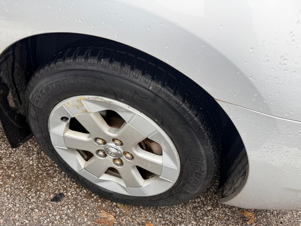 2009 Toyota Prius  Photo2