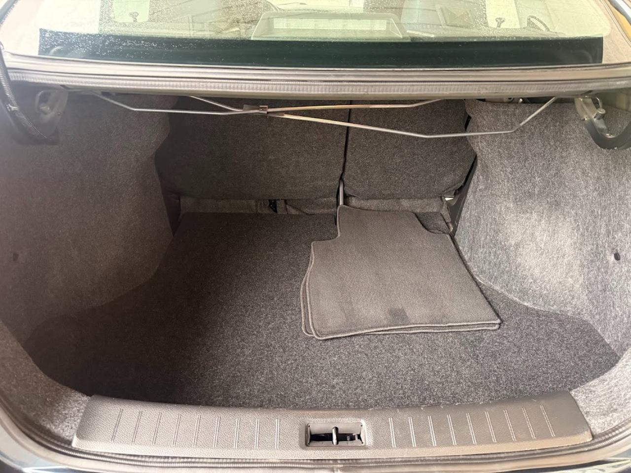 2018 Nissan Sentra 1.8 SV Photo