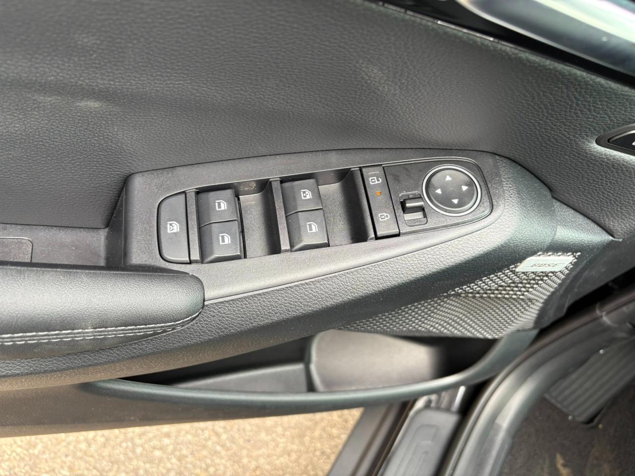 2025 Kia Seltos X-Line Used Dealer Demo | Navigation | Sunroof | Sofino Leather | Head-Up Display | Bose® Sound System | 18" Wheels Photo