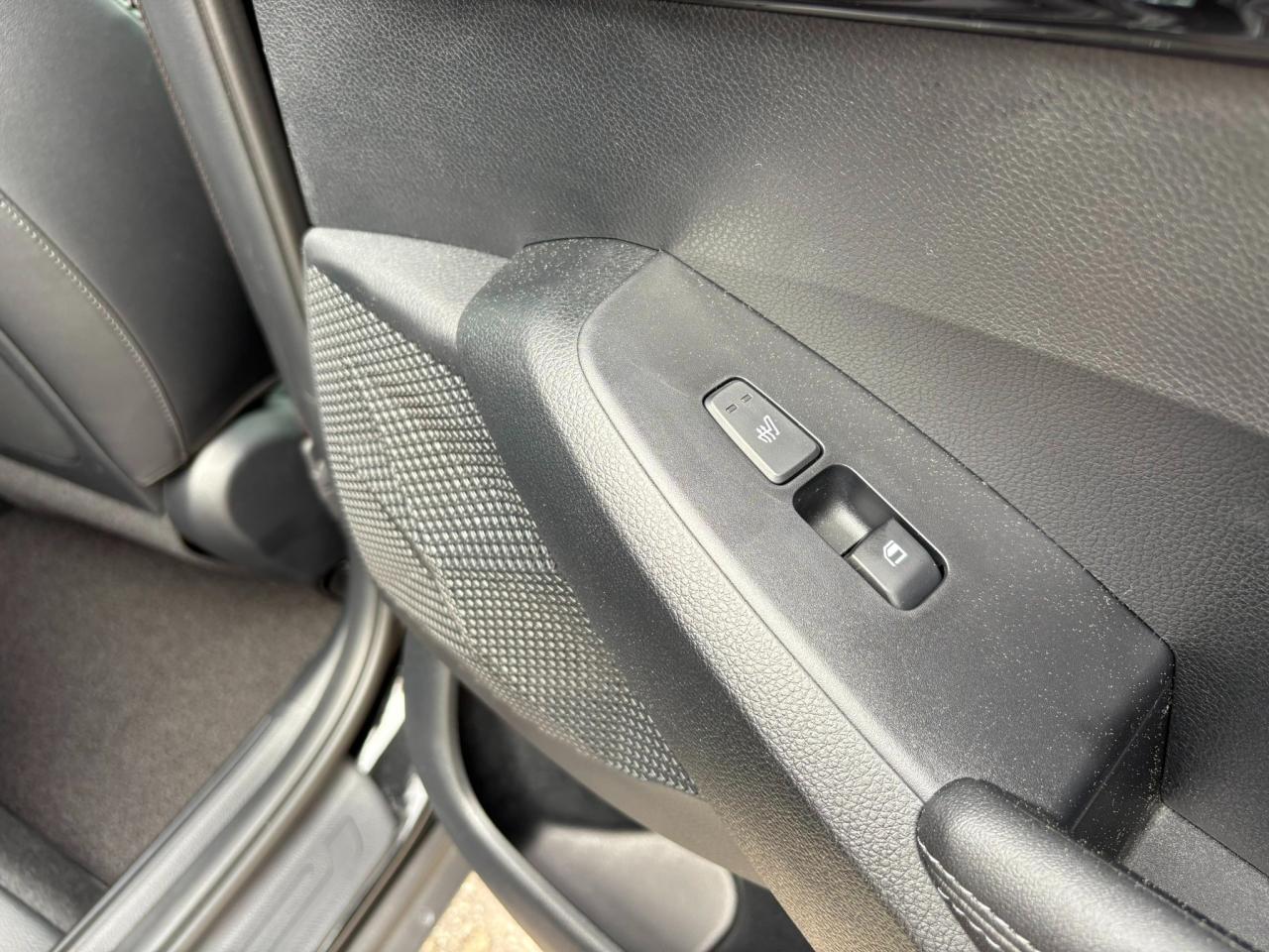 2025 Kia Seltos X-Line Used Dealer Demo | Navigation | Sunroof | Sofino Leather | Head-Up Display | Bose® Sound System | 18" Wheels Photo