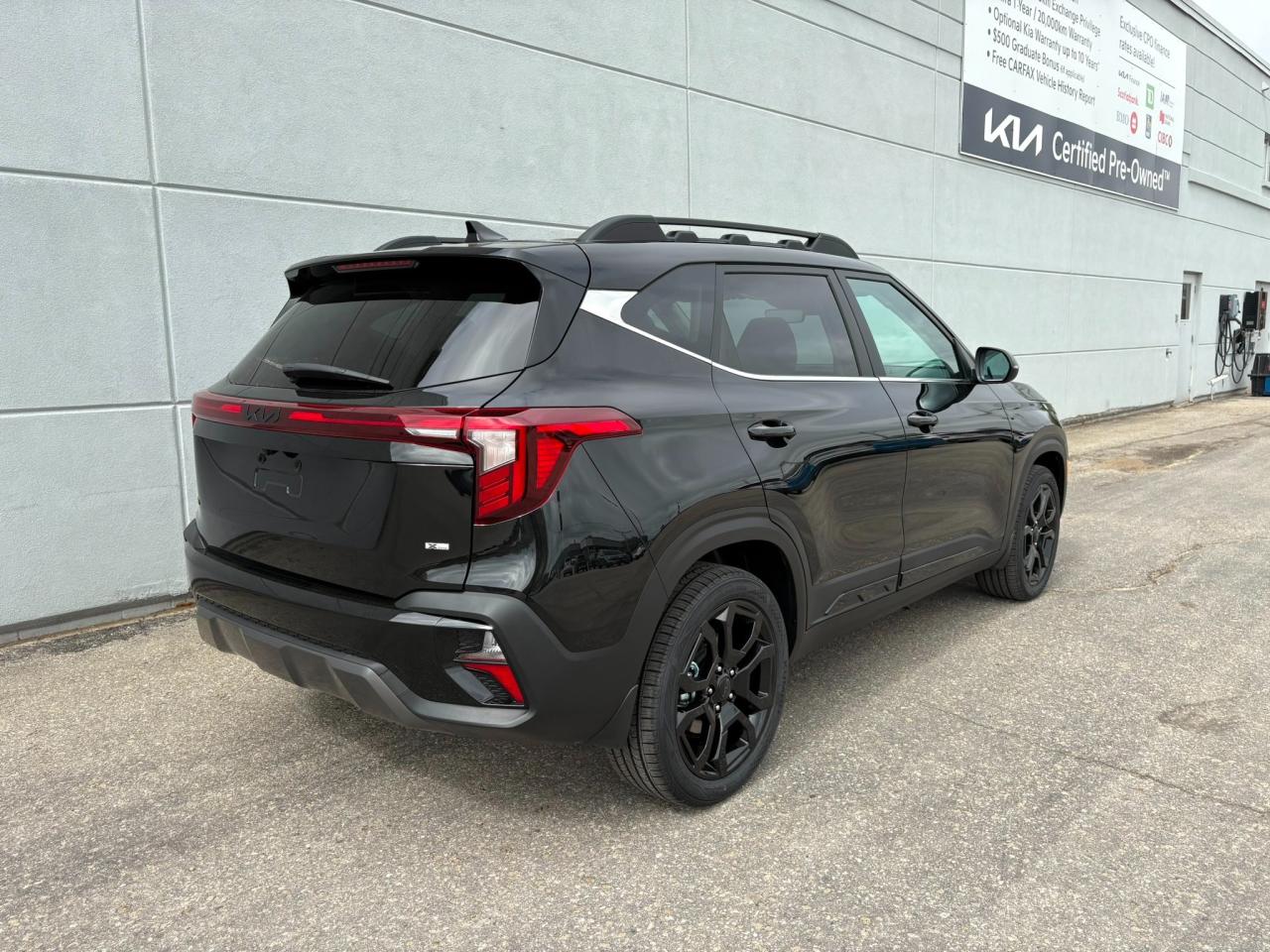 2025 Kia Seltos X-Line Used Dealer Demo | Navigation | Sunroof | Sofino Leather | Head-Up Display | Bose® Sound System | 18" Wheels Photo