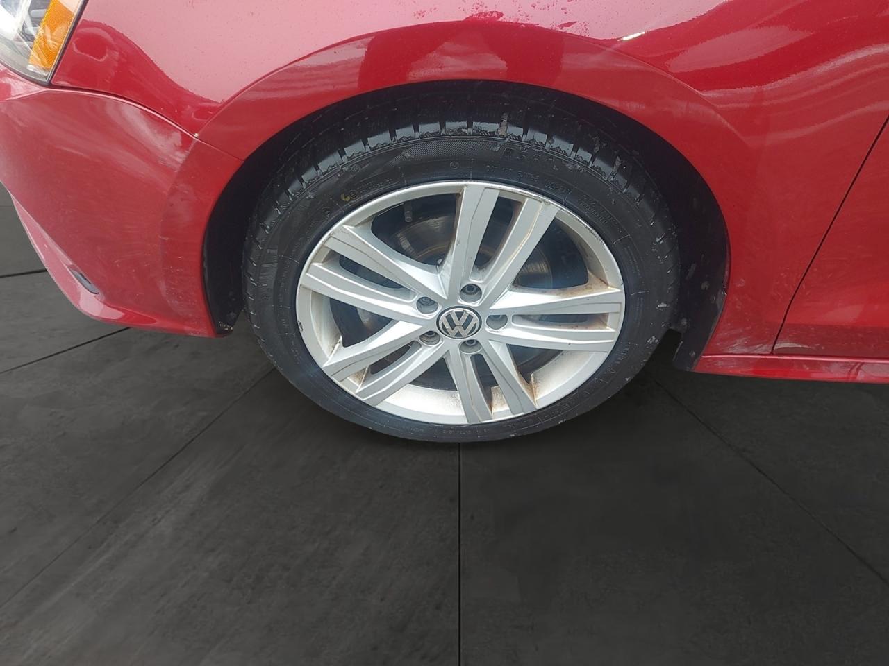 2015 Volkswagen Jetta HIGHLINE Photo