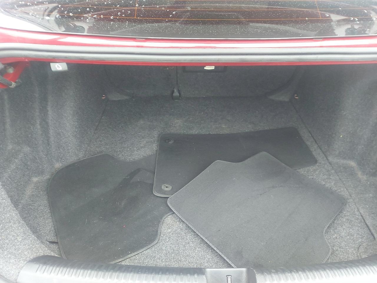 2015 Volkswagen Jetta HIGHLINE Photo