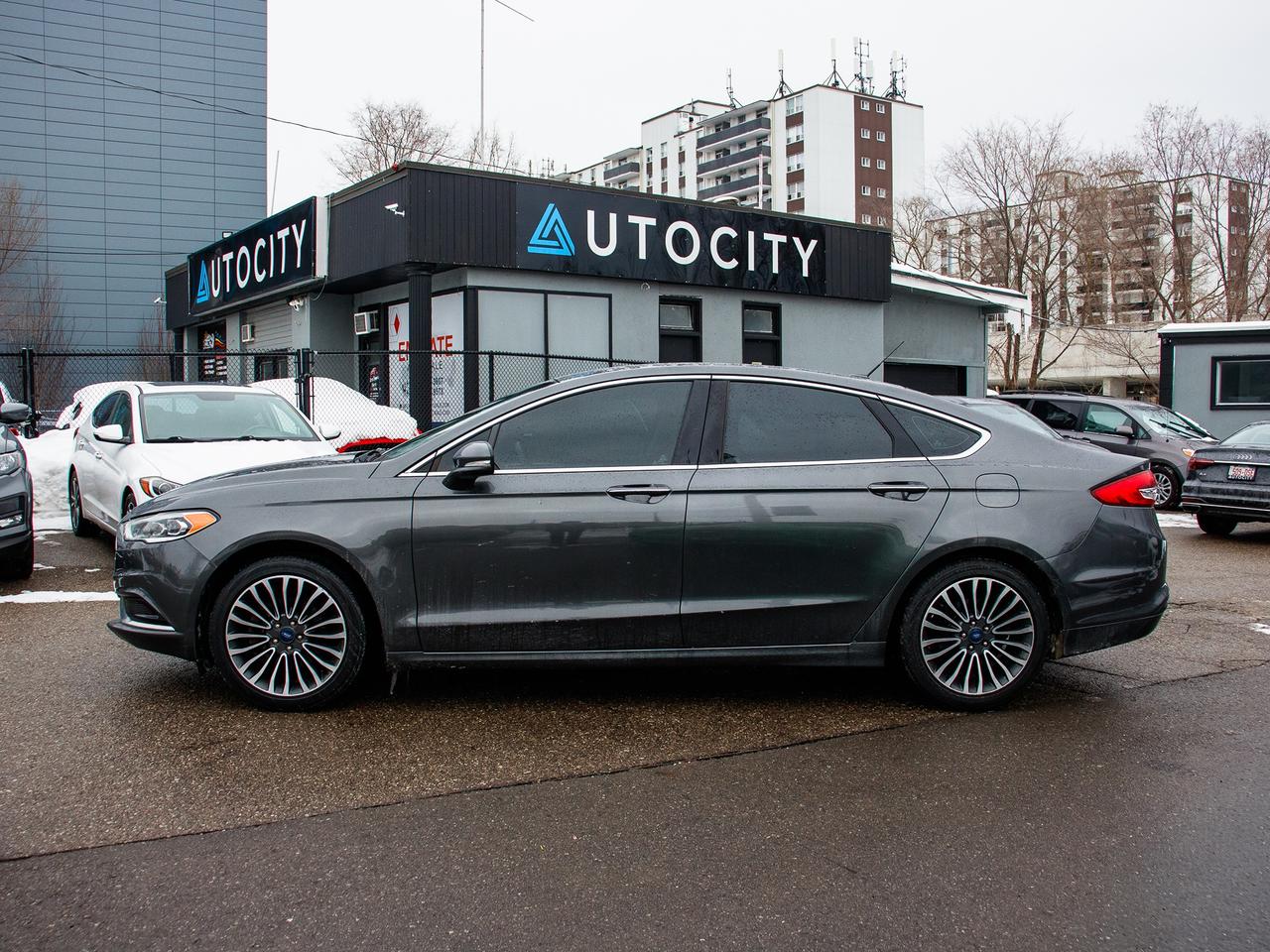 2018 Ford Fusion SE FWD | CLEAN TITLE | Photo