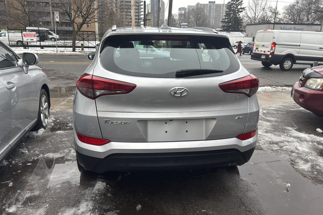 2018 Hyundai Tucson Premium Photo2
