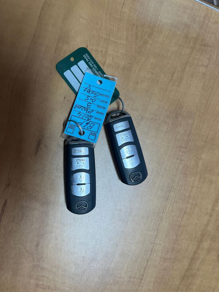 2014 Mazda MAZDA3 4dr Sdn Auto GS-SKY Photo