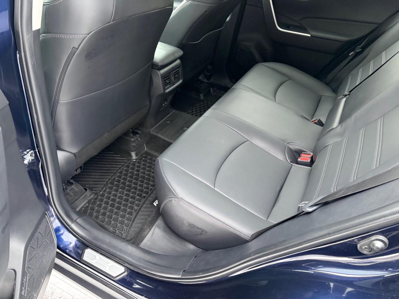 2024 Toyota RAV4 XLE Photo