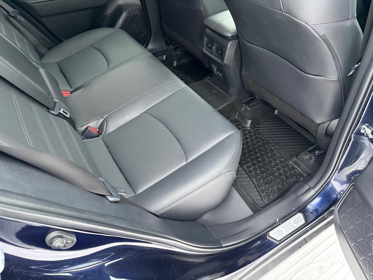 2024 Toyota RAV4 XLE Photo