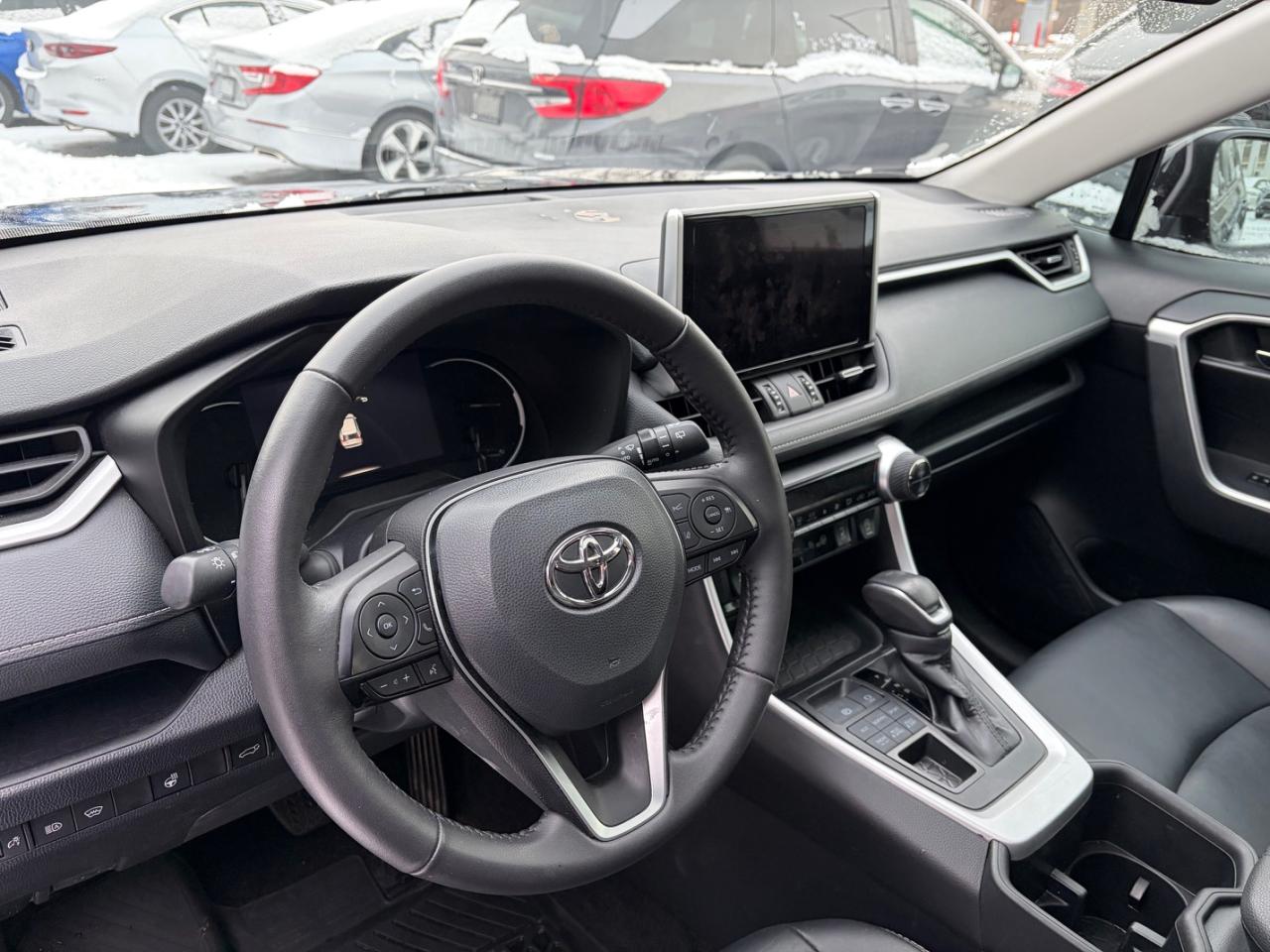 2024 Toyota RAV4 XLE Photo