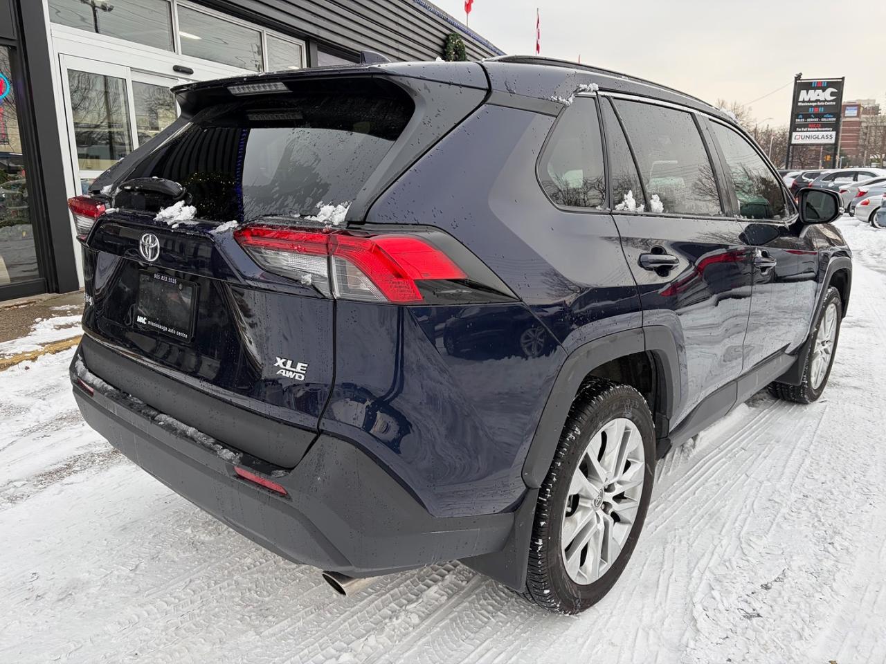 2024 Toyota RAV4 XLE Photo