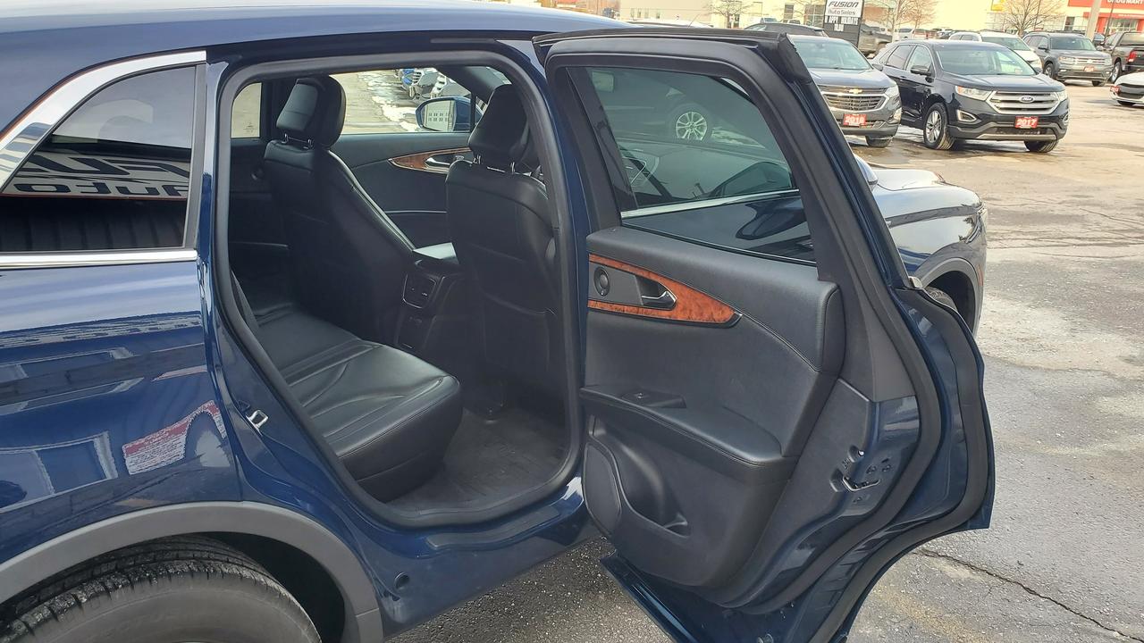 2020 Lincoln Nautilus Reserve AWD-NAVIGATION-PAN ROOF-HEATED/COOLED LEAT Photo