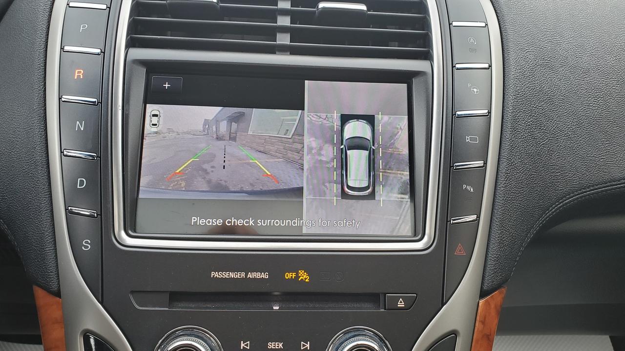 2020 Lincoln Nautilus Reserve AWD-NAVIGATION-PAN ROOF-HEATED/COOLED LEAT Photo