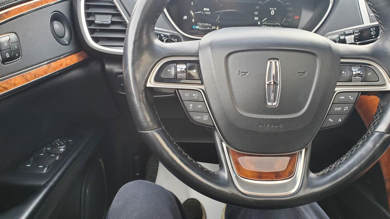 2020 Lincoln Nautilus Reserve AWD-NAVIGATION-PAN ROOF-HEATED/COOLED LEAT Photo