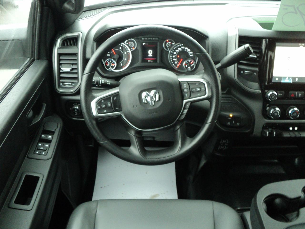 2025 RAM 3500 Tradesman CrewCab 4x4 6.7L6cylTurboDiesel 8' Box Photo