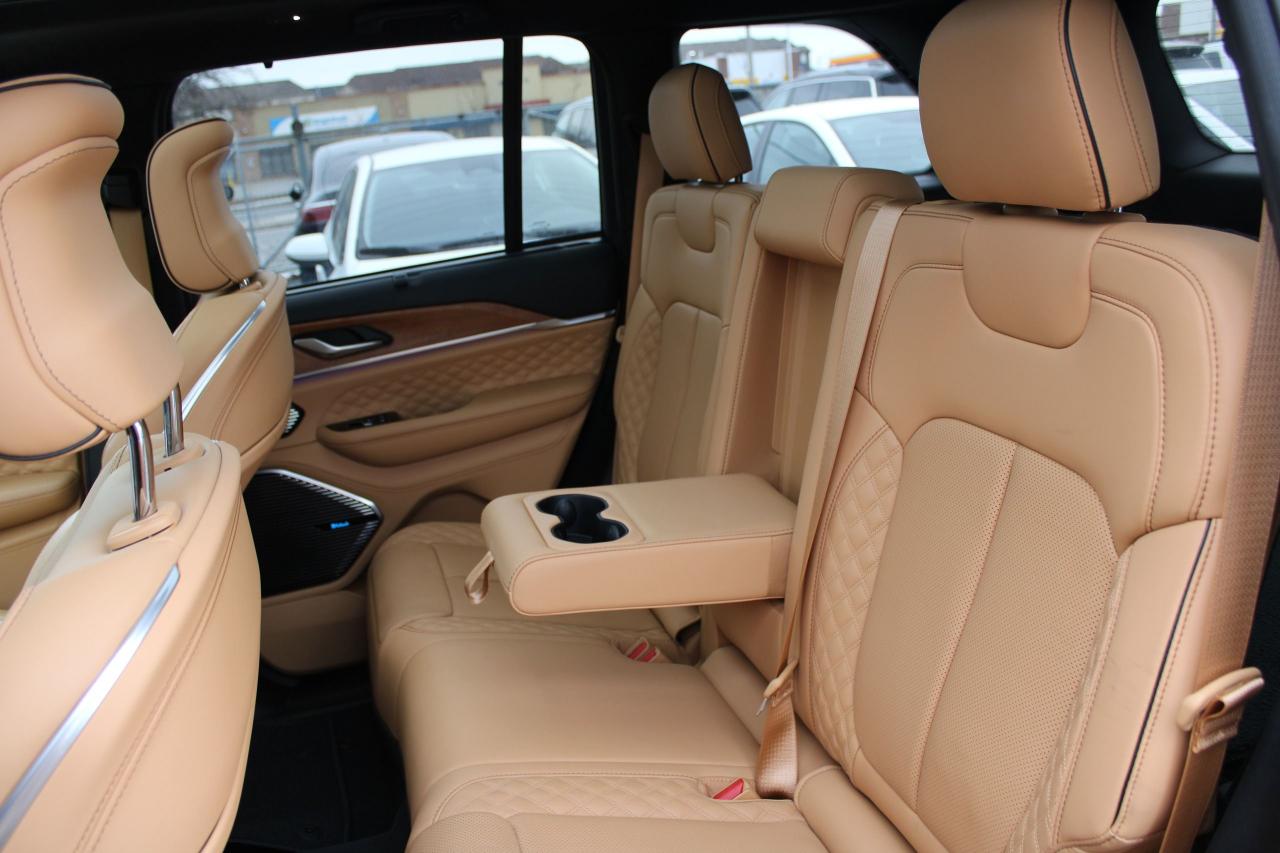 2024 Jeep Grand Cherokee Summit Reserve 4x4 Photo