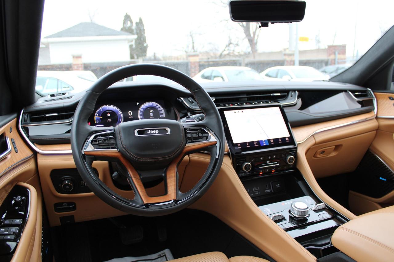 2024 Jeep Grand Cherokee Summit Reserve 4x4 Photo