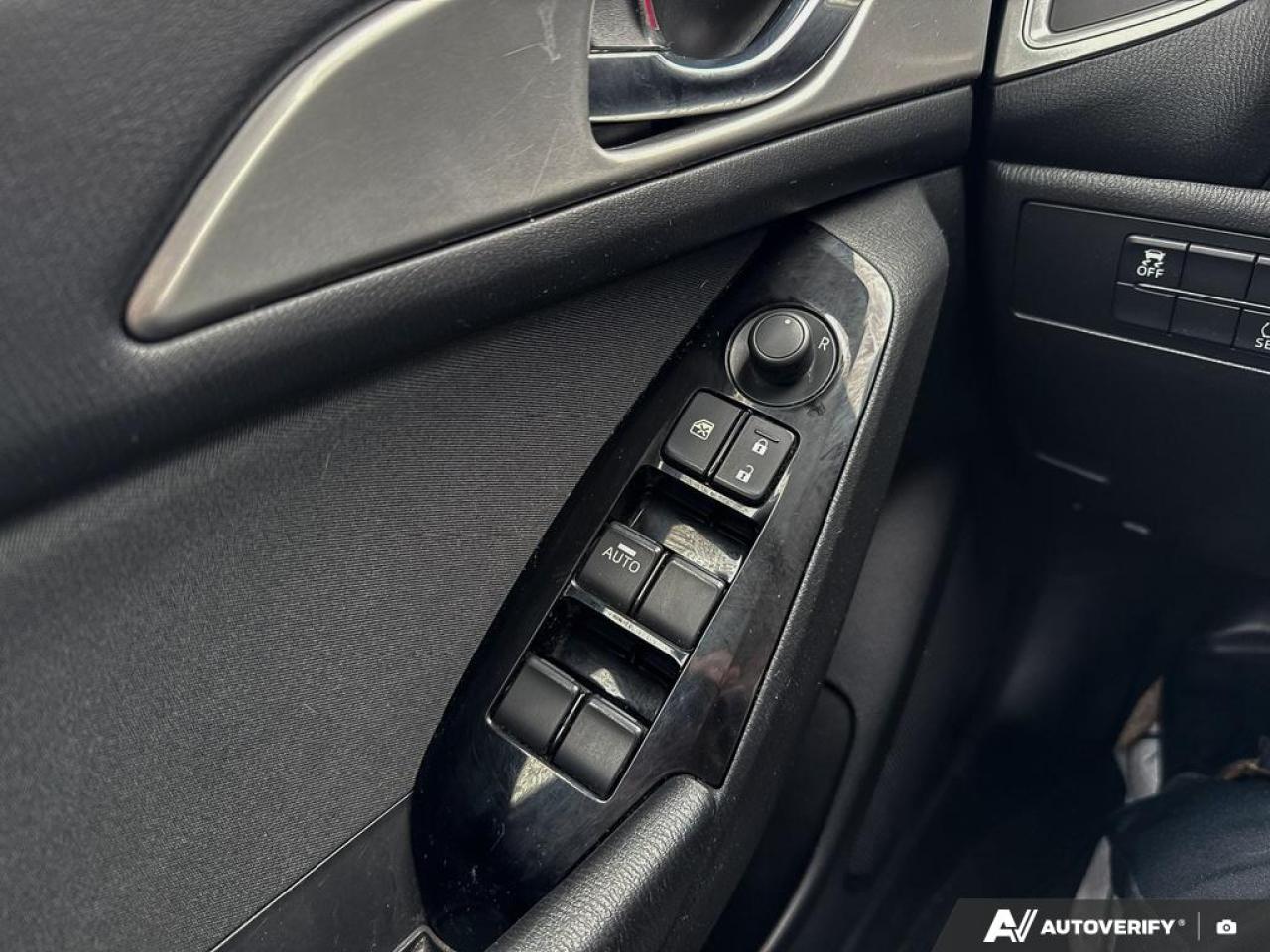 2018 Mazda MAZDA3 GX / NO ACCIDENTS / HATCH / MANUAL / BLUETOOTH Photo