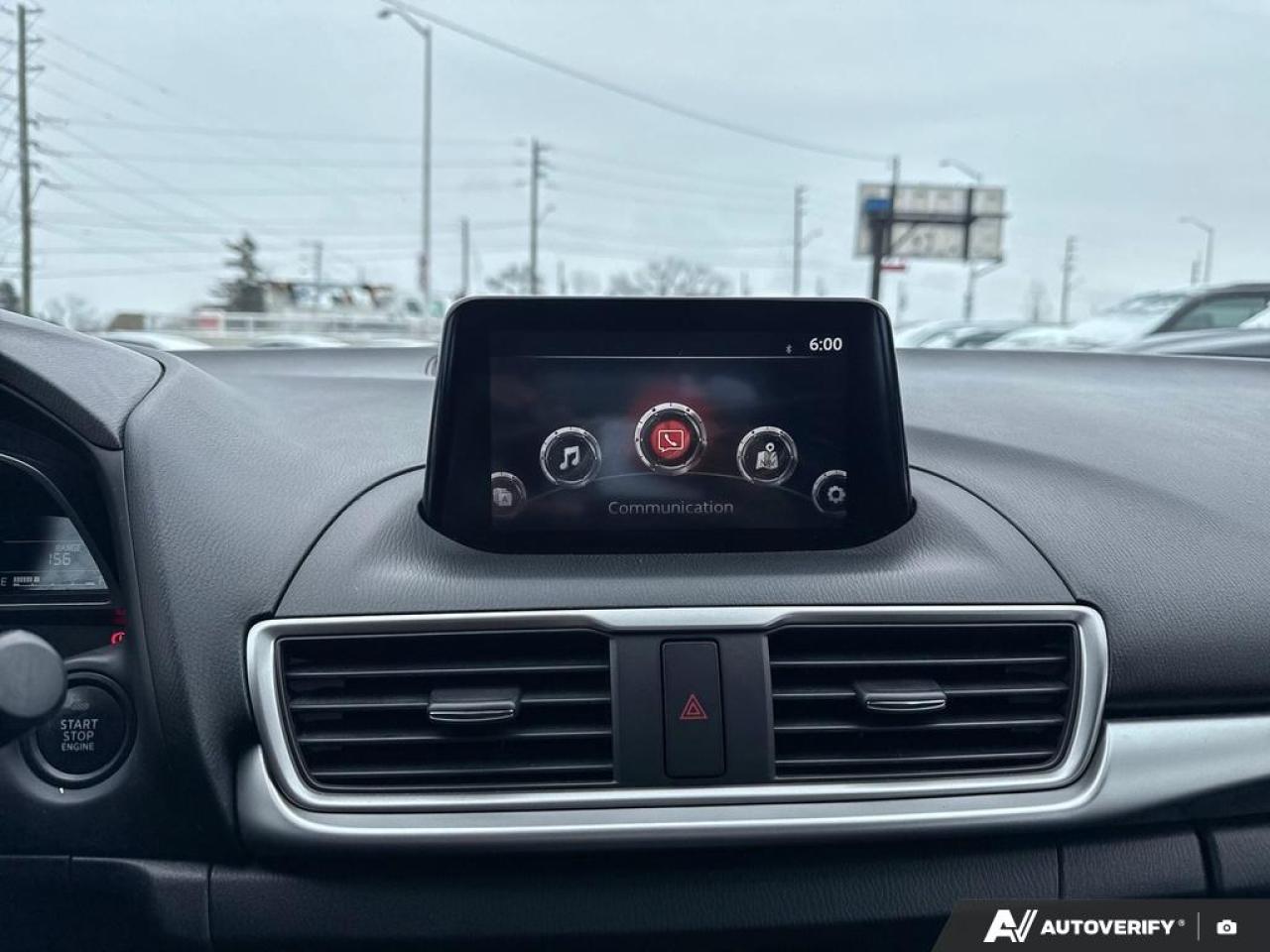 2018 Mazda MAZDA3 GX / NO ACCIDENTS / HATCH / MANUAL / BLUETOOTH Photo